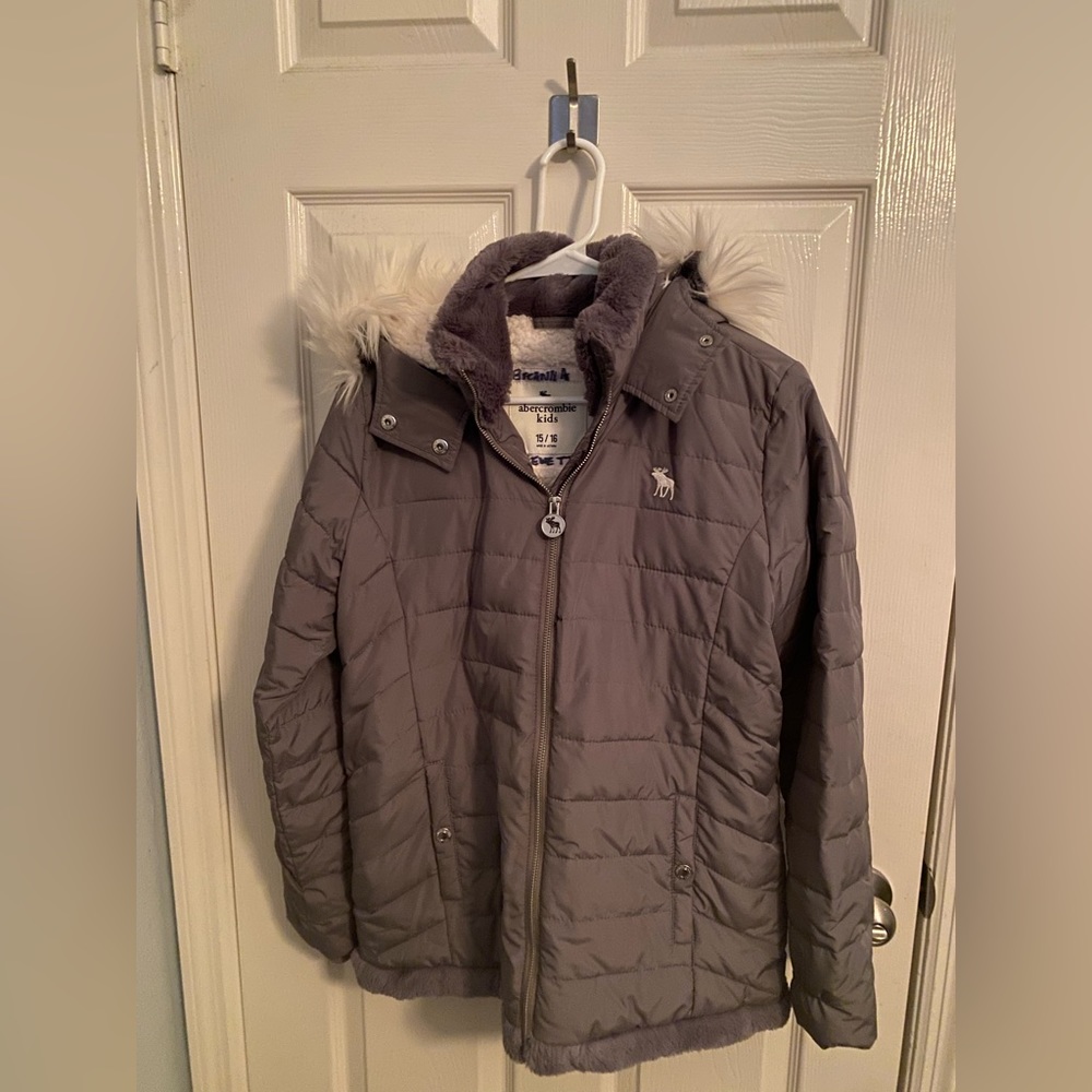 Jackets - Picture 1 of 8